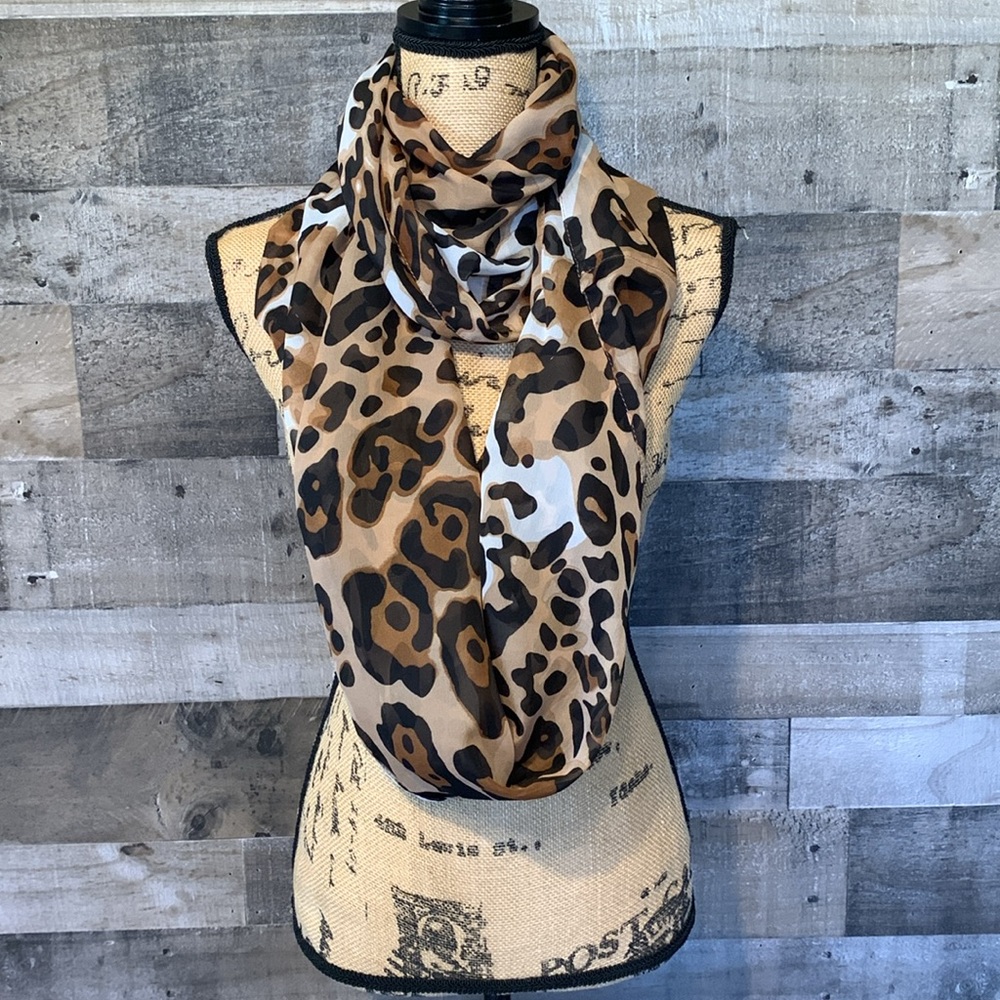 Hand Made Leopard Print Infinity Scarf - Picture 11 of 11